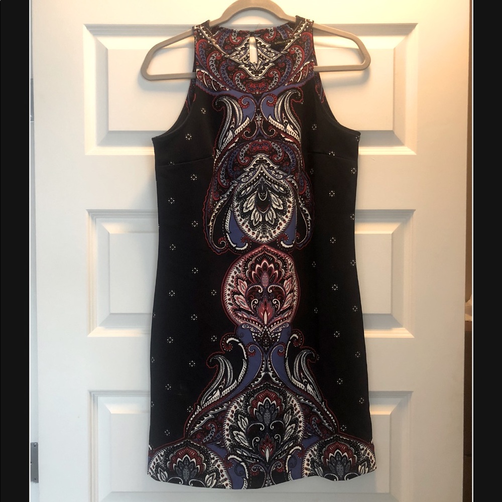 BANANA REPUBLIC | Sleeveless Paisley Shift Dress